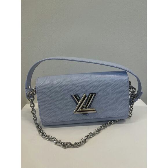 Louis Vuitton Twist MM Bag in Blue Epi Leather - Brand New with Dustbag - Picture 1 of 5